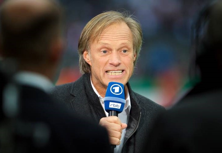 Familien-Drama bei Gerhard Delling und seiner Steakhouse-Erbin – Sogar die Polizei musste eingreifen