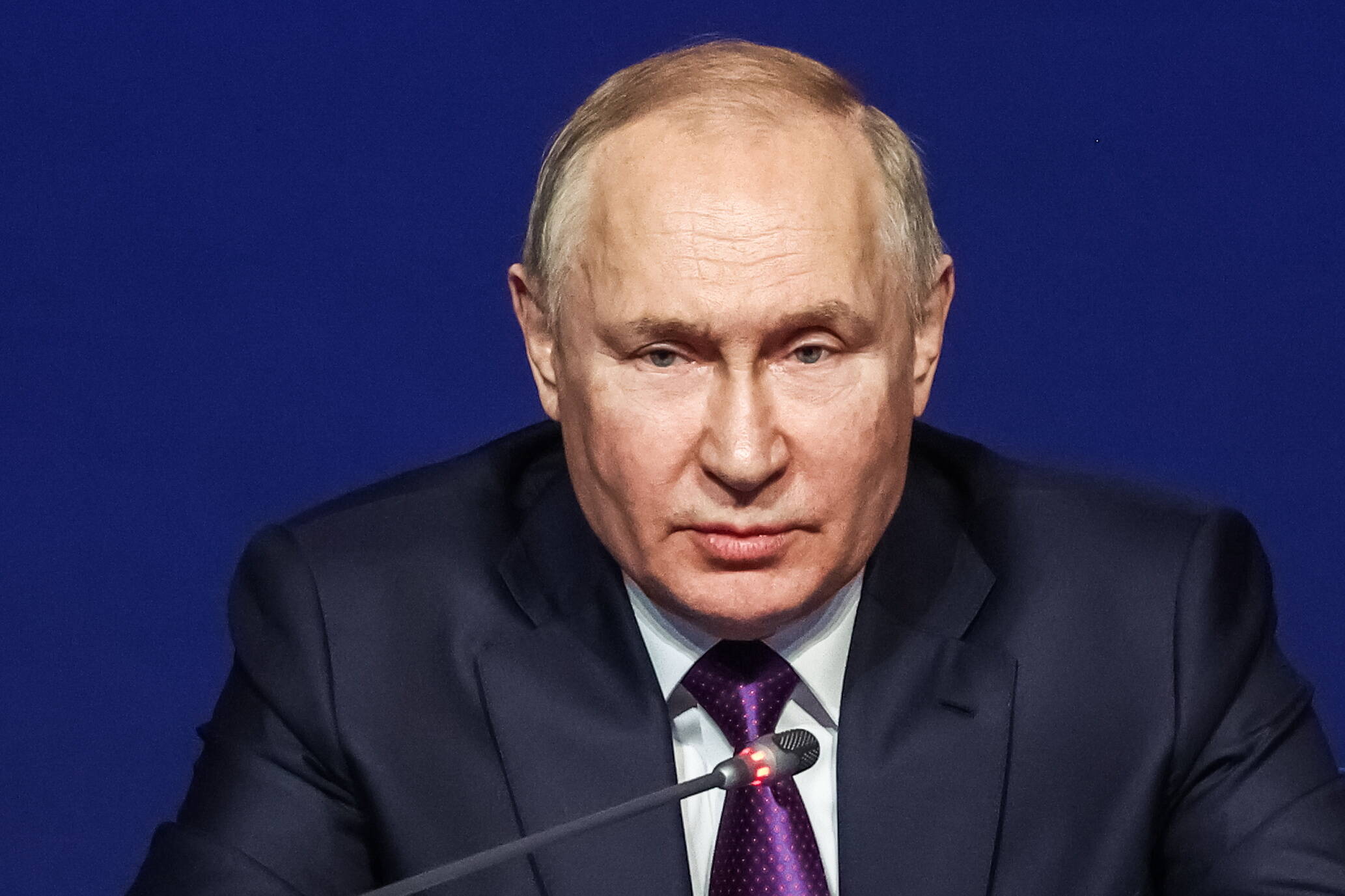 Annektiert Putin jetzt Belarus? Er hätte sofort Zugriff auf alle Soldaten und Waffen! Geheimpapier geleakt