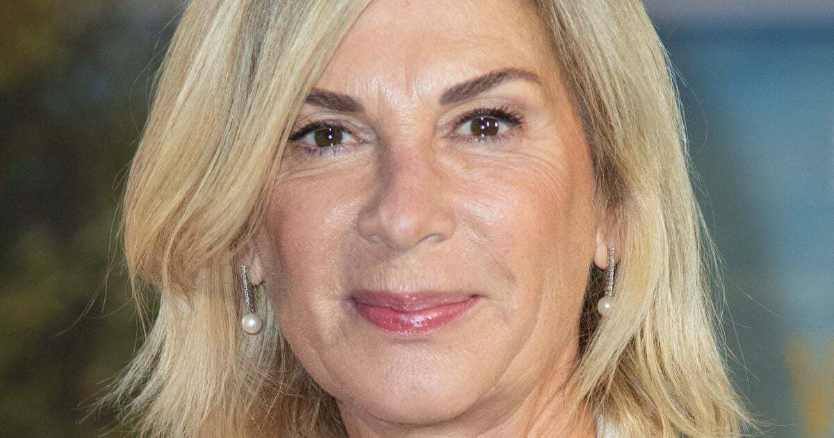 Michèle Laroque échange sa maison niçoise contre une nuit dans un couvent 5 étoiles