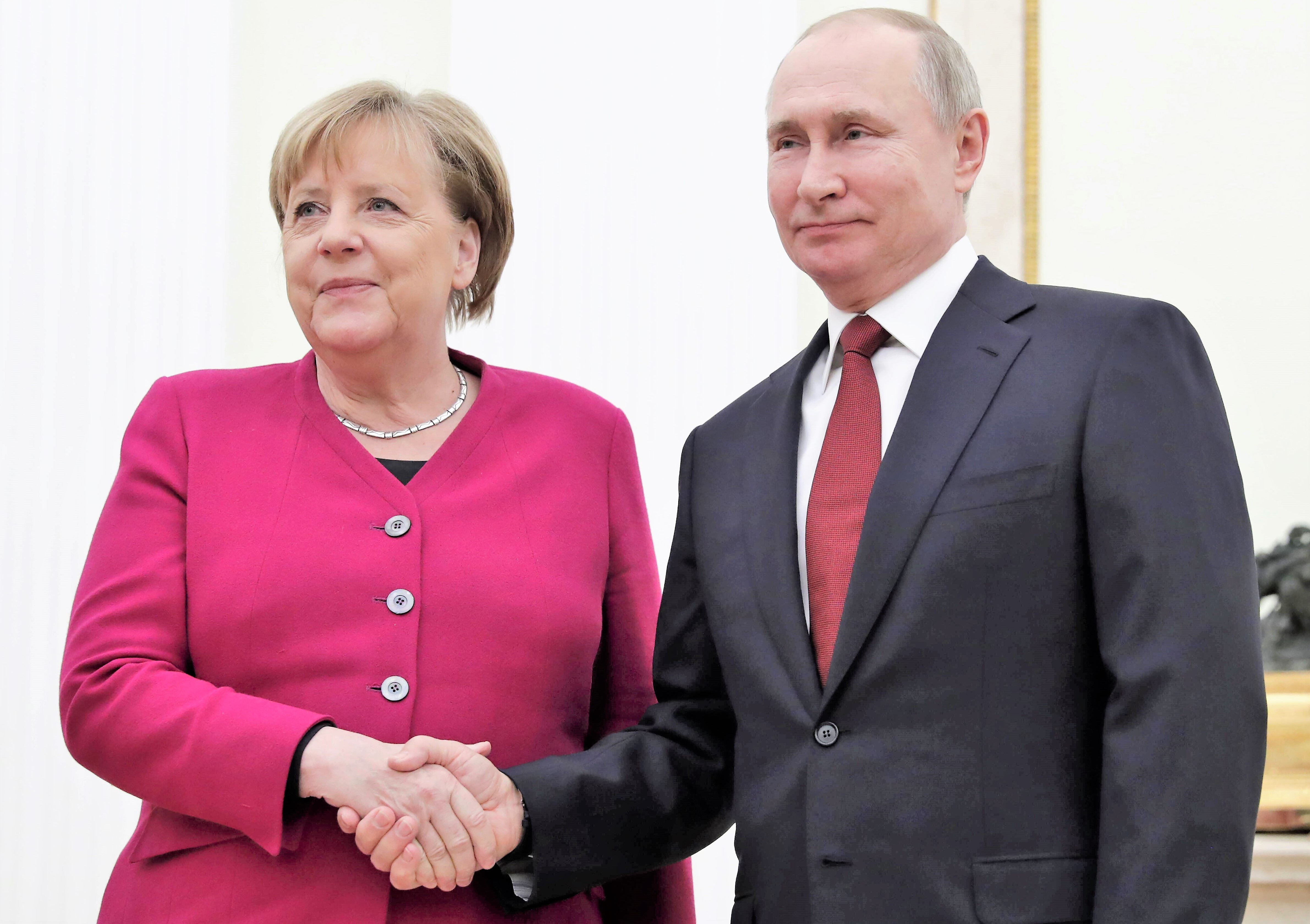 Schwere Vorwürfe an Angela Merkel aus der Ukraine! Wie viel Schuld hat die Altkanzlerin am Krieg mit Russland?