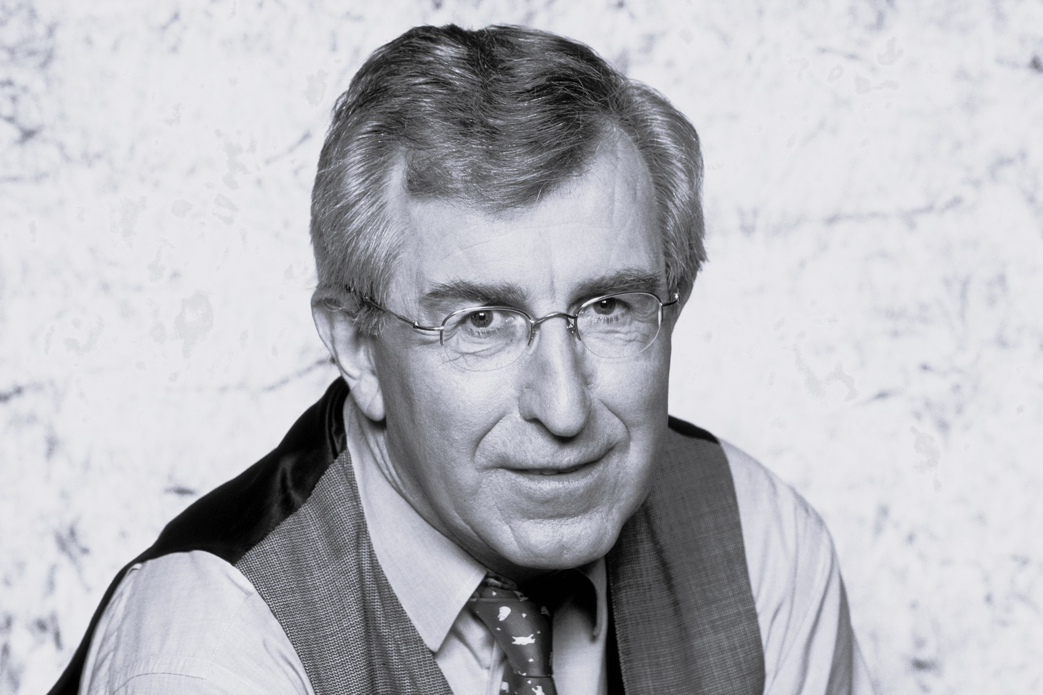 Trauer beim ZDF! Langjähriger Moderator des “heute journals“ gestorben - TV-Legende ist tot!