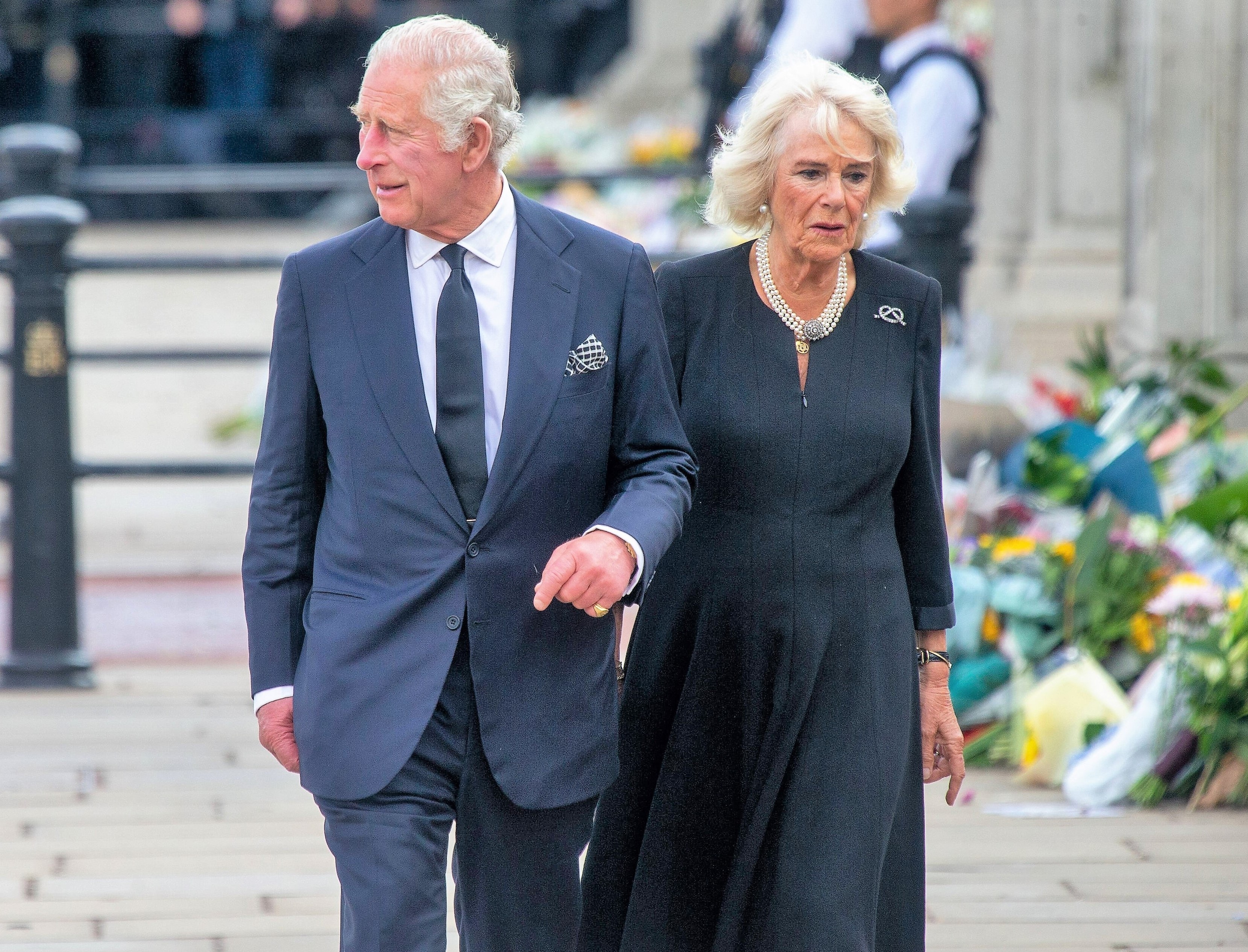 Hat Charles Camilla betrogen? Geht es ihr wie Diana? Charles schwärmt für eine andere Frau!