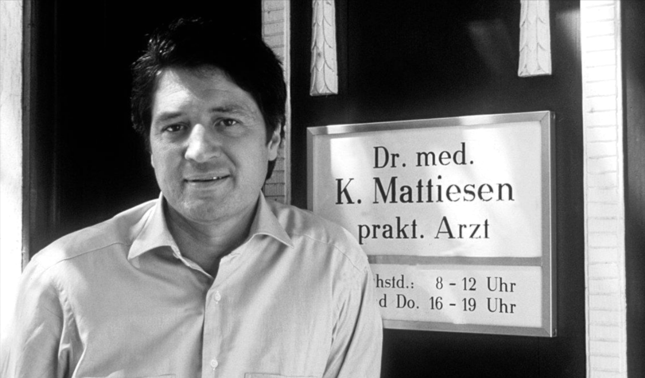 Trauer! Deutscher Schauspieler tot! "Der Landarzt"-Schauspieler verstorben - eine Legende geht