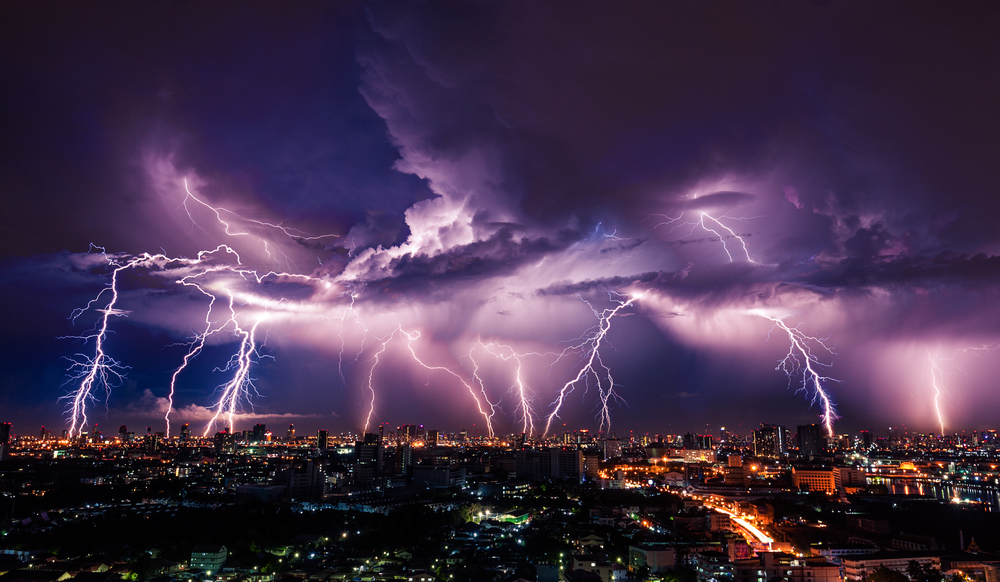 Unwetterwarnung! Schwere Gewitter knallen den Sommer weg - heftiger Wetterumschwung für Deutschland!