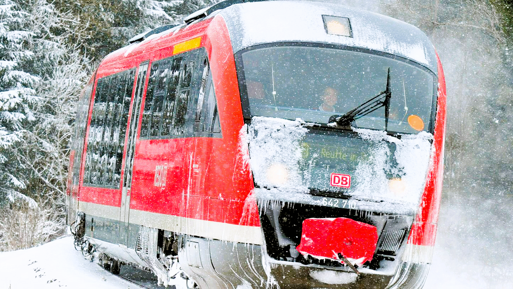 Unbegrenzter Bahnstreik beschlossen! Ist auch Weihnachten gefährdet? Mitglieder der Lokführergesellschaft stimmen für Streik