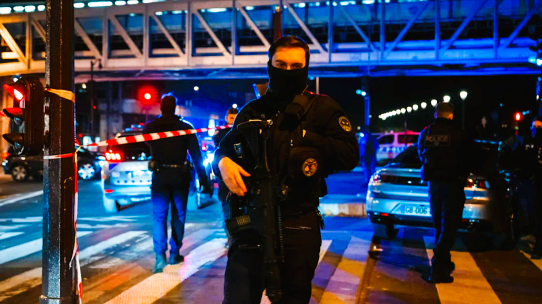 Amokfahrt! Deutschen Teenagerin (17) liefert sich Verfolgungsjagd mit der Polizei in Österreich!